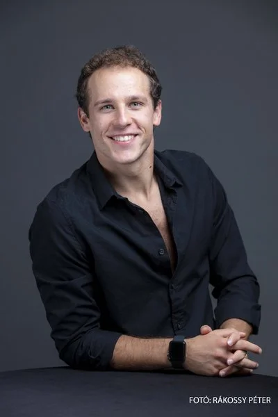 Portrait of András Rónai, photograph by Péter Rákossy