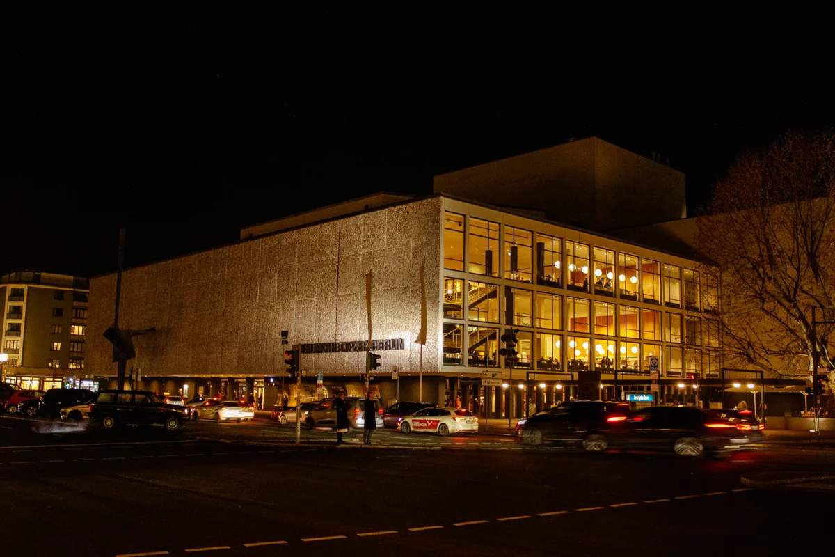 The street front of Deutsche Oper Berlin on Bismarckstraße.